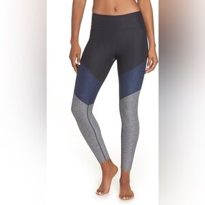 Outdoor Voices 7/8 Springs Leggings